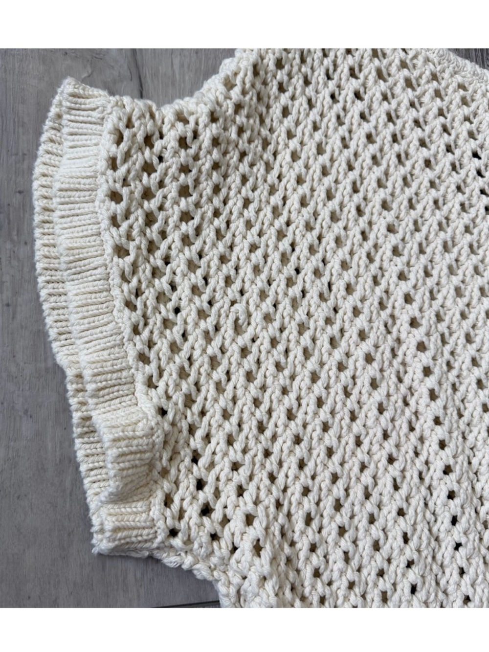 Free People Cream Crochet Knit Top, EUC, size S - Picture 8 of 13
